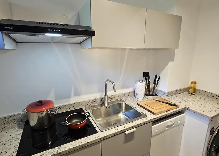 Cervino 1865 Family House & Friends - Cir 0517