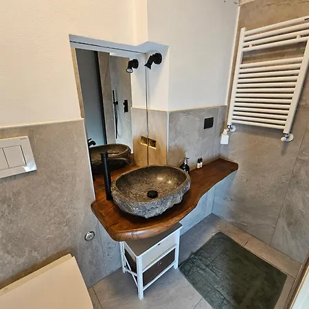 Cervino 1865 Family House & Friends - Cir 0517 * 布勒伊-切尔维尼亚